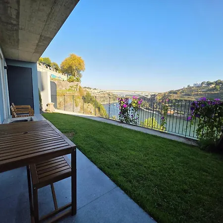 Miradouro River Views & Patio By Portocityhosts