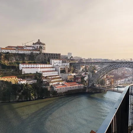 Апартаменты Miradouro River Views & Patio By Portocityhosts *