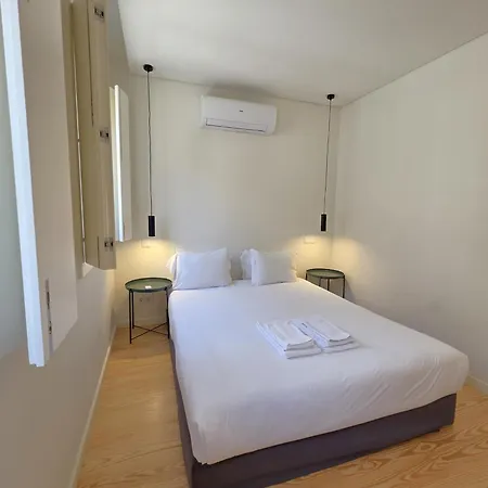 Miradouro River Views & Patio By Portocityhosts