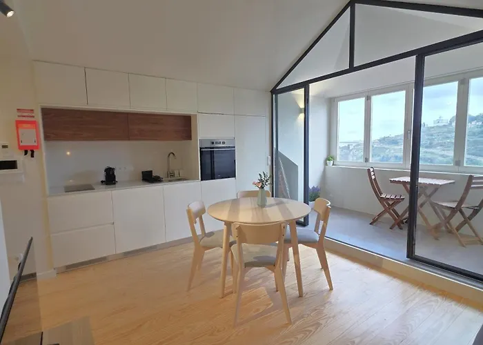 Miradouro River Views & Patio By Portocityhosts *