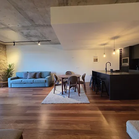 Daire Miradouro River Views & Patio By Portocityhosts