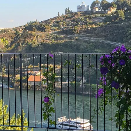 Daire Miradouro River Views & Patio By Portocityhosts